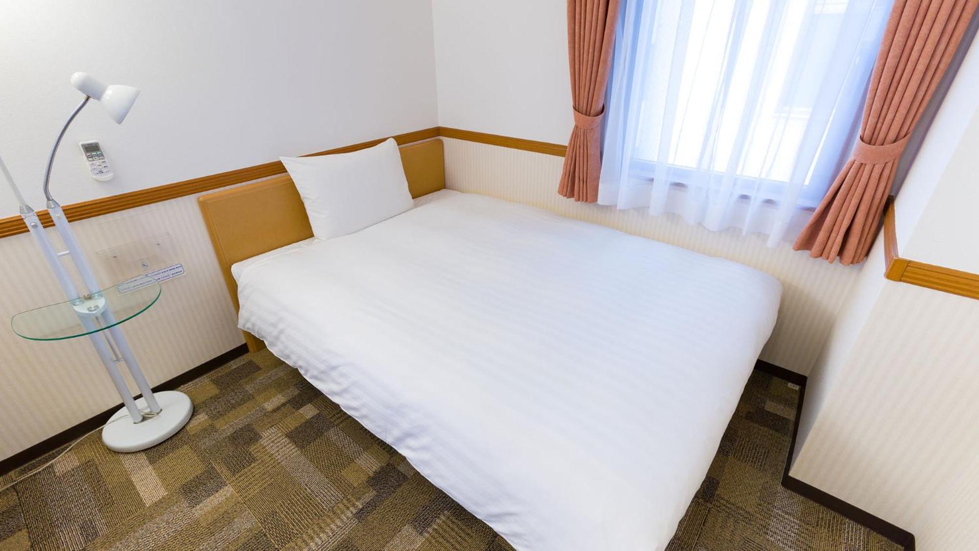 Toyoko Inn Shonan Hiratsuka Eki Kita Guchi No 1 Room photo